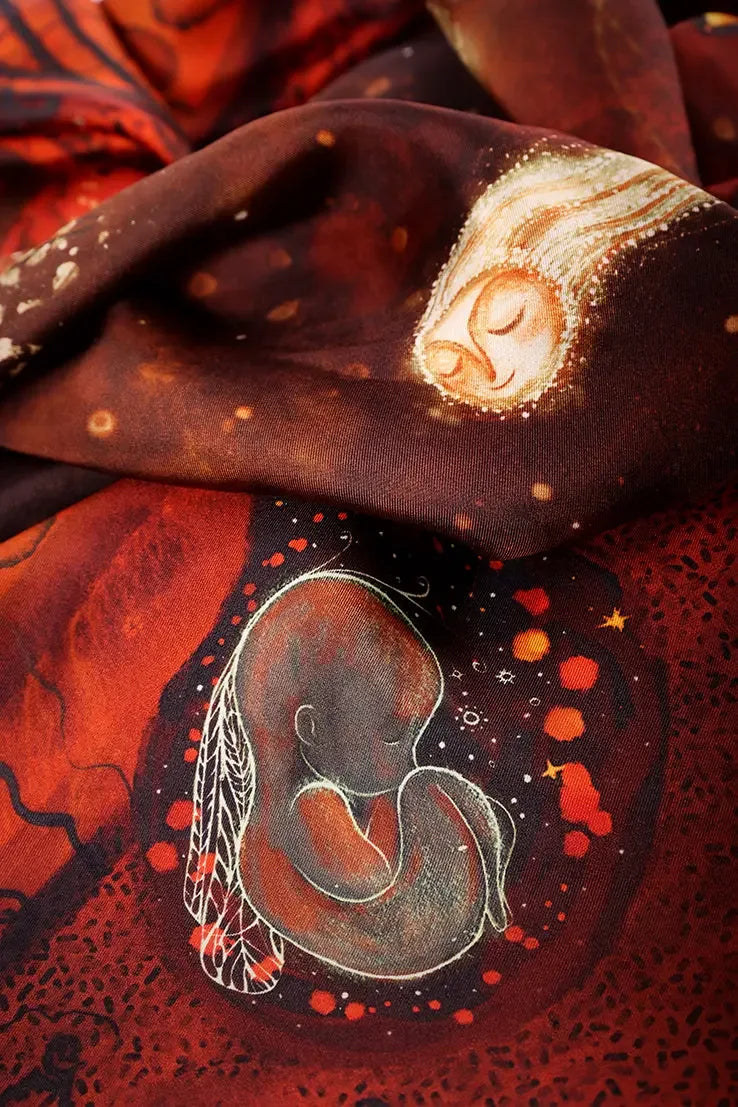 Journey of Yula Natus et Radix serisi bebek detayı yuzde 100 saf ipek fular tasarimi 